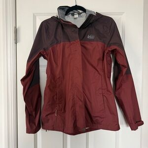 REI Women's Two-Tone Burgundy and Brown Rain Jacket